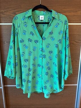 CAbi Green Floral Button-Front Top with Blue Accents